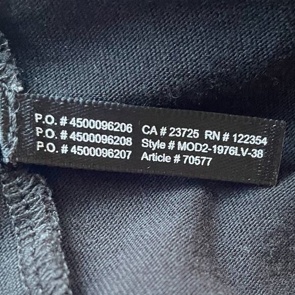 Women's Aritzia Sunday Best Black Short Sleeve Taco Logo Casual T-Shirt sz Small - Picture 5 of 7